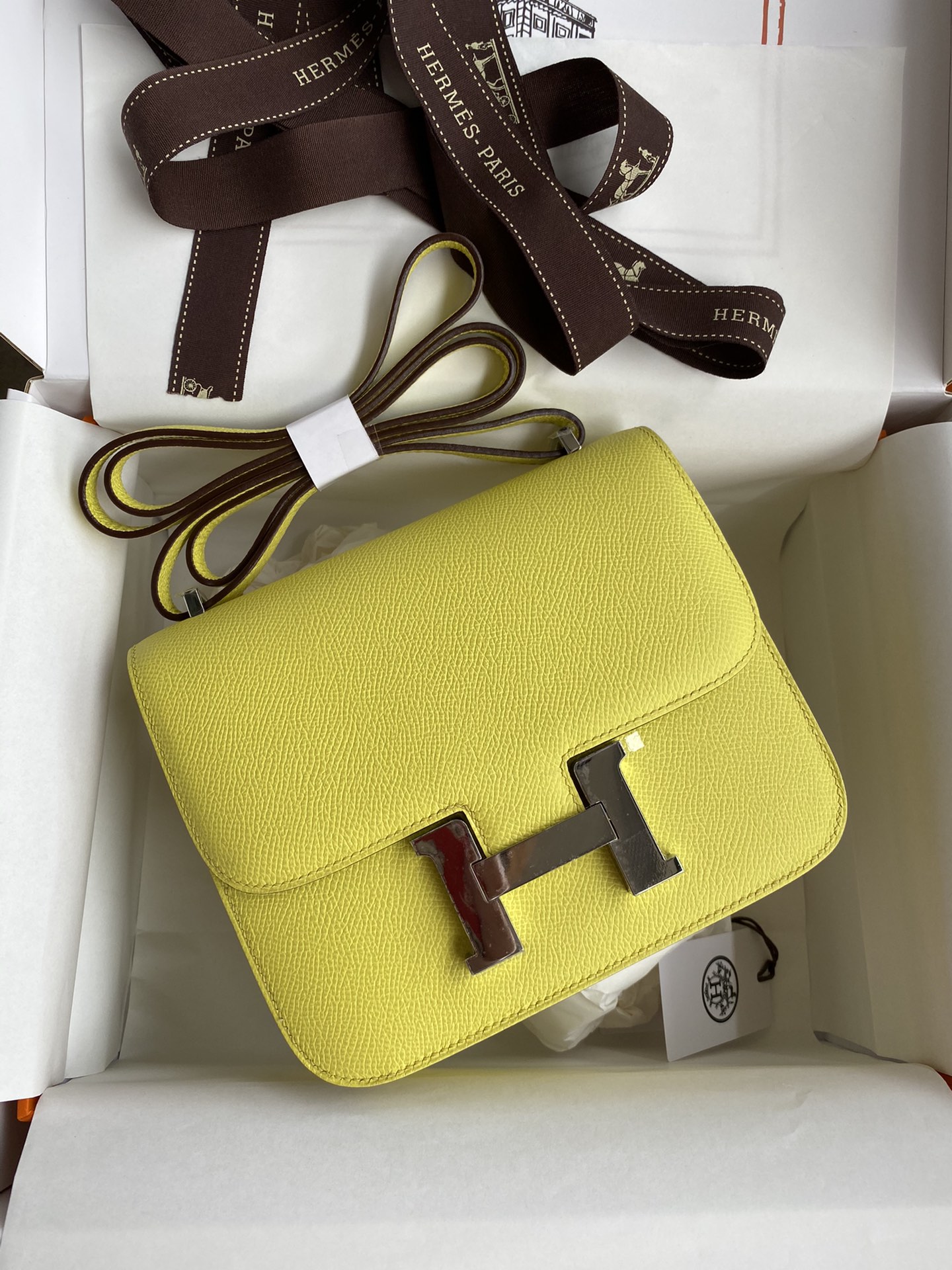 Hermes Constance 18 Mini Shoulder Bag In Jaune Poussin Epsom Leather